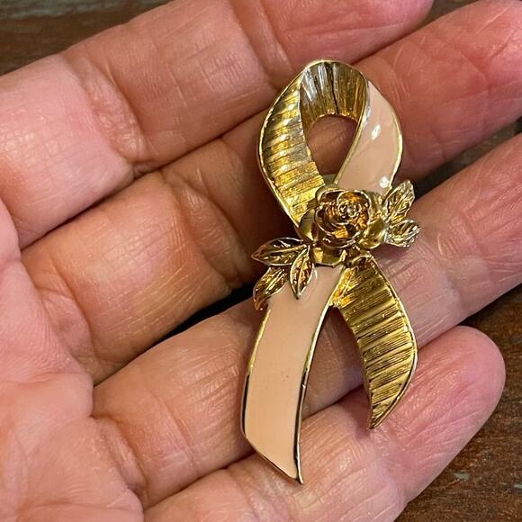 Lapel Pins Lot 73 Pieces Vintage & Modern - Picture 8 of 12